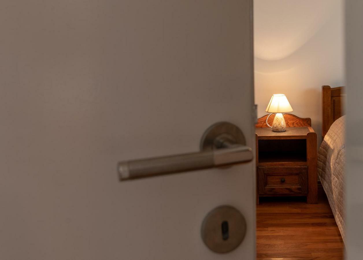 Apartment Dinka Трогір Екстер'єр фото