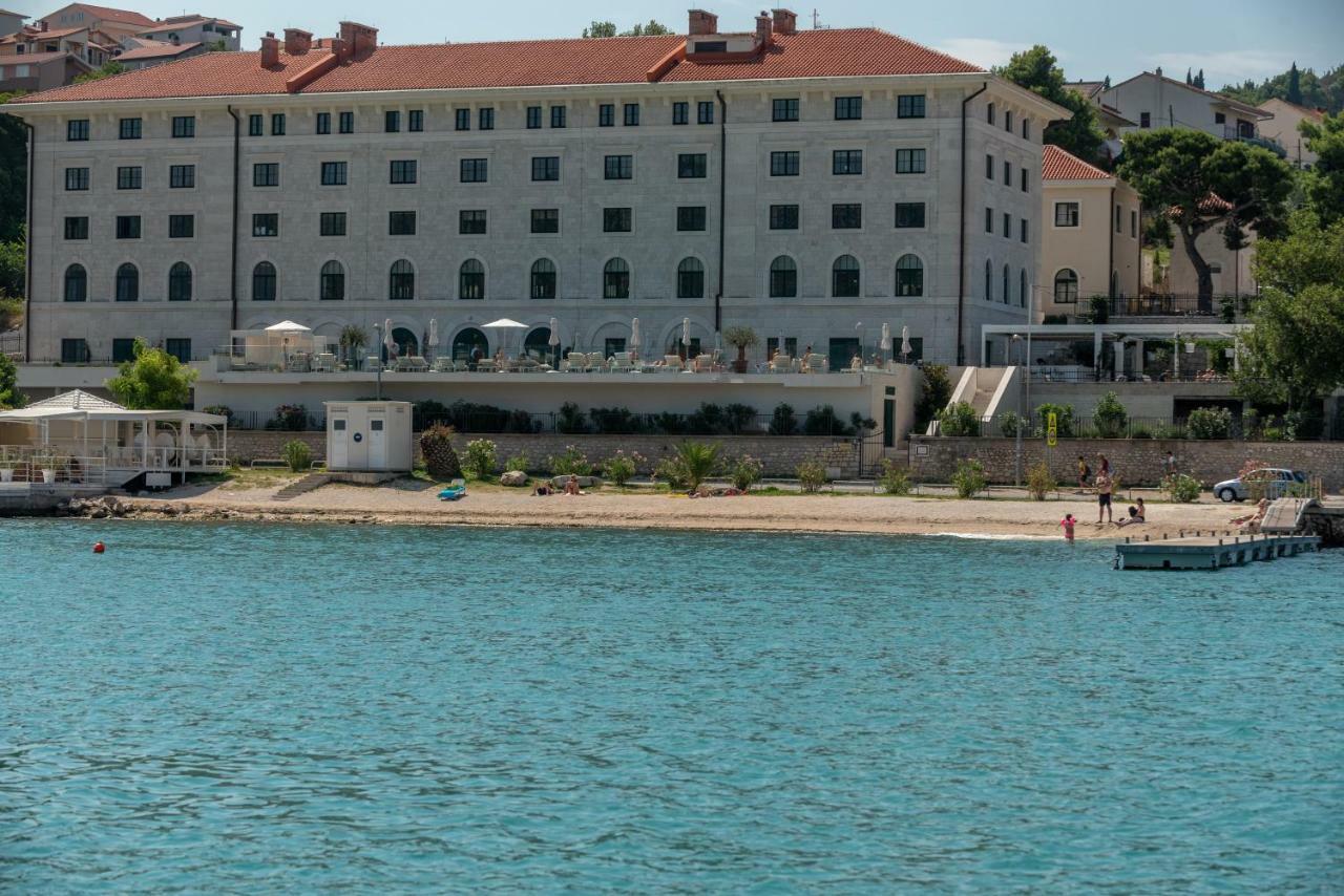 Apartment Dinka Трогір Екстер'єр фото